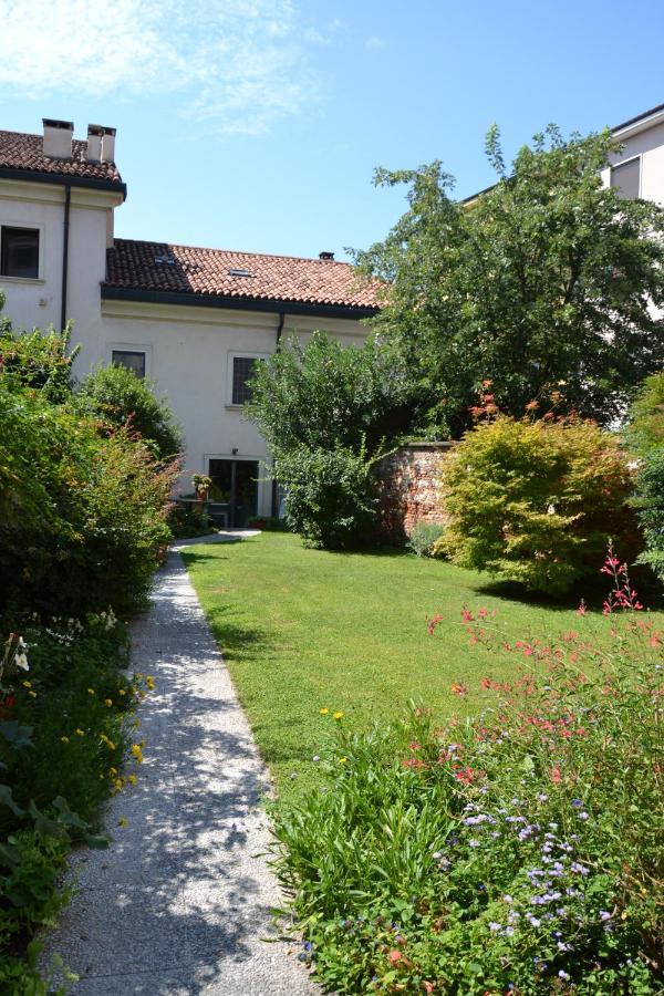 Mansarda Fogazzaro Apartment Vicenza Exterior foto